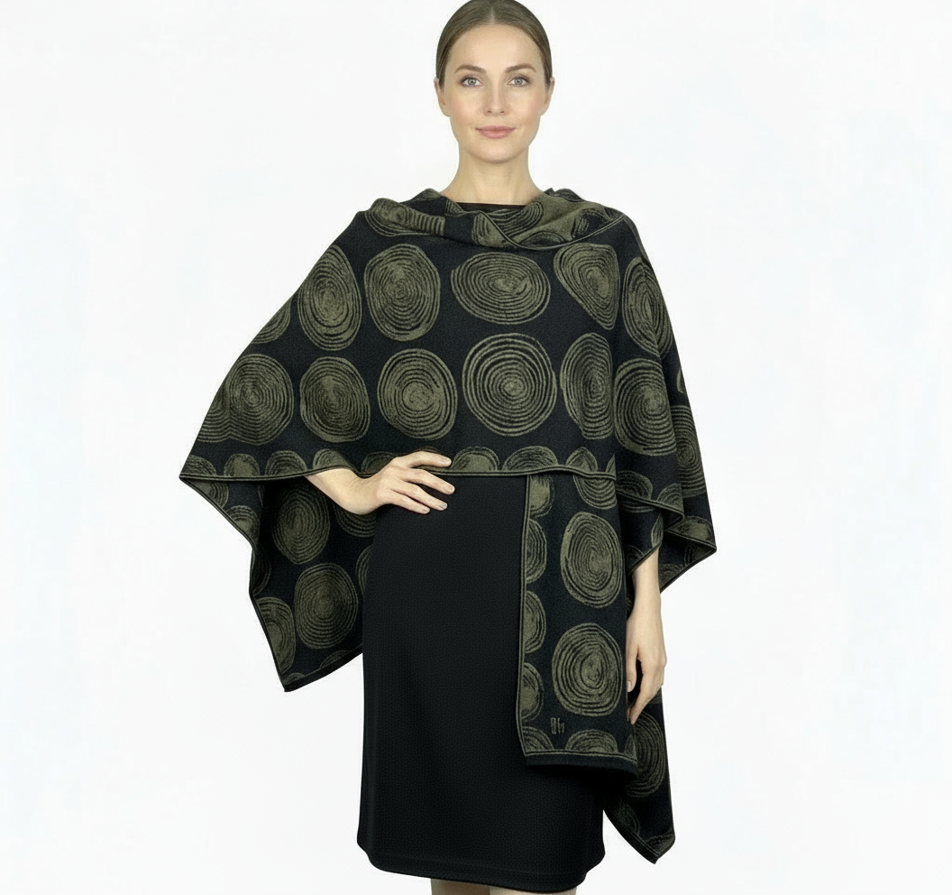 Spirals Cape Black & Olive Green