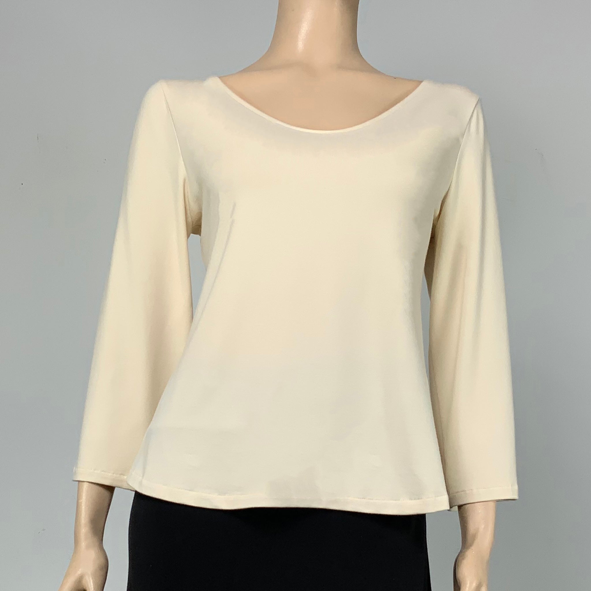 Solid Ava Top Flared Sleeve