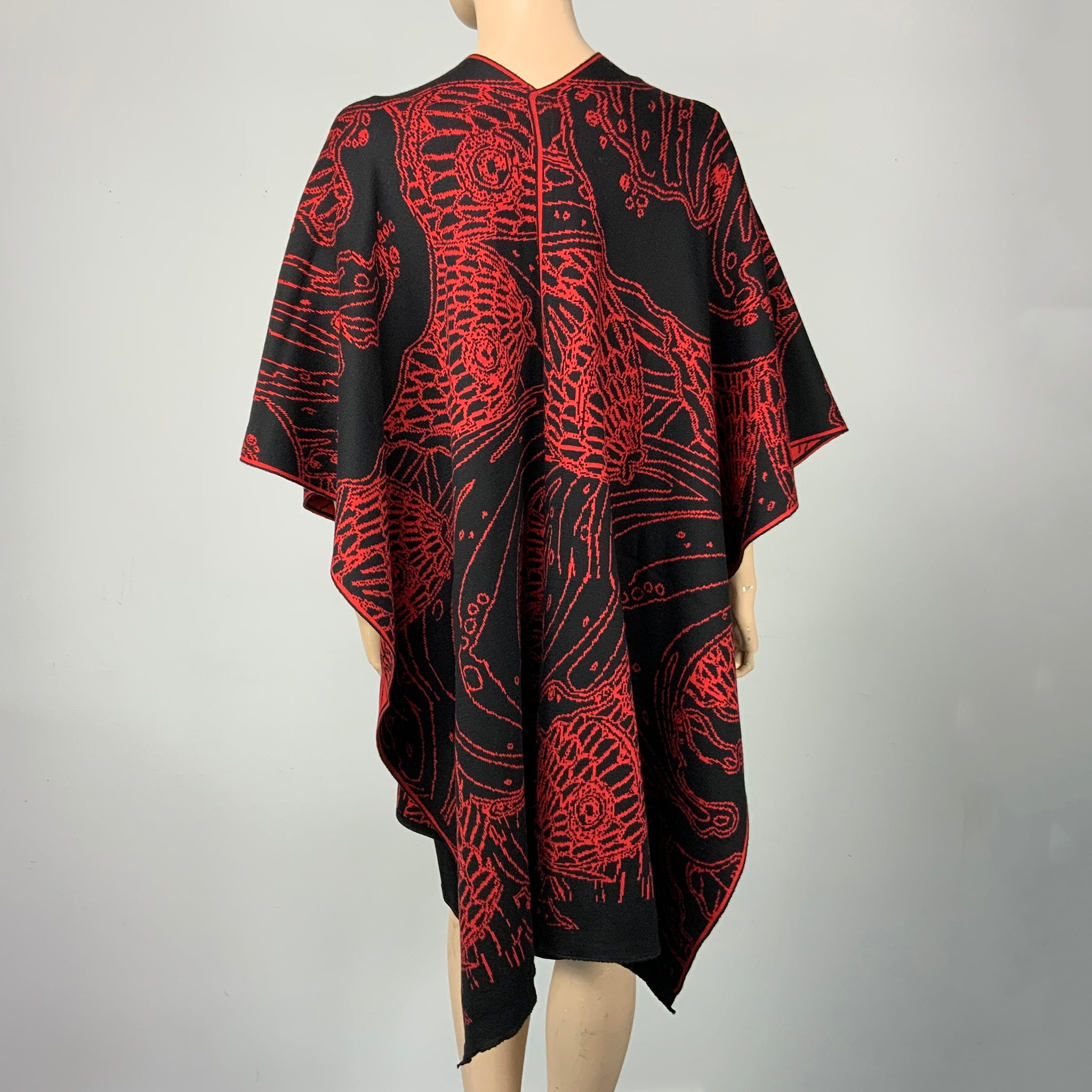 Ocean Cape Black and Red