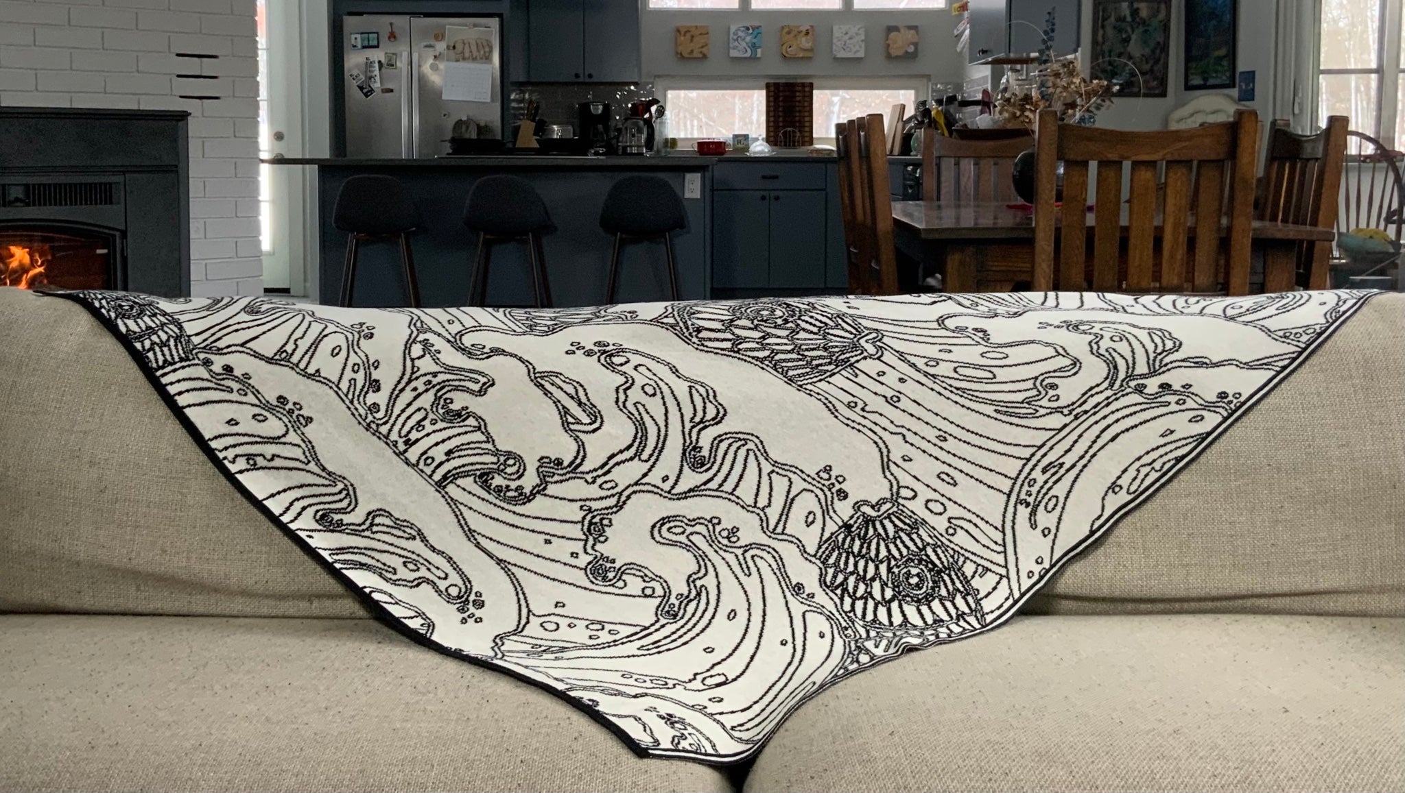 Ocean Baby Black Cream Organic Cotton Blanket Throw