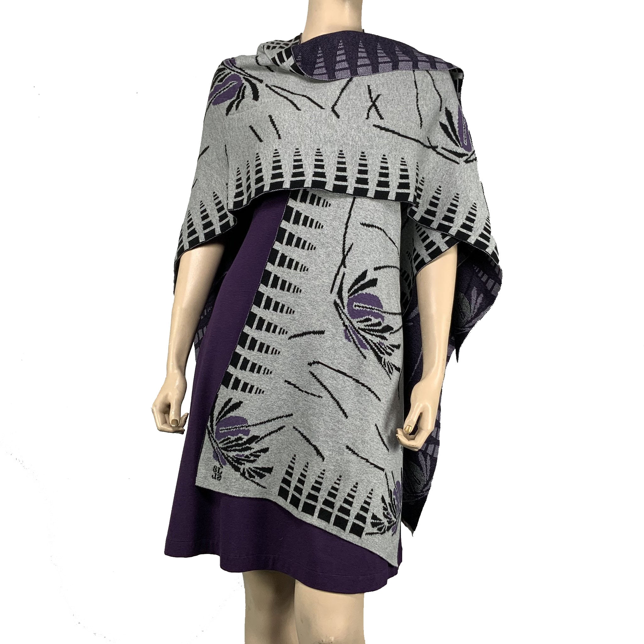 Blossom Cape Light Grey, Black, Purple