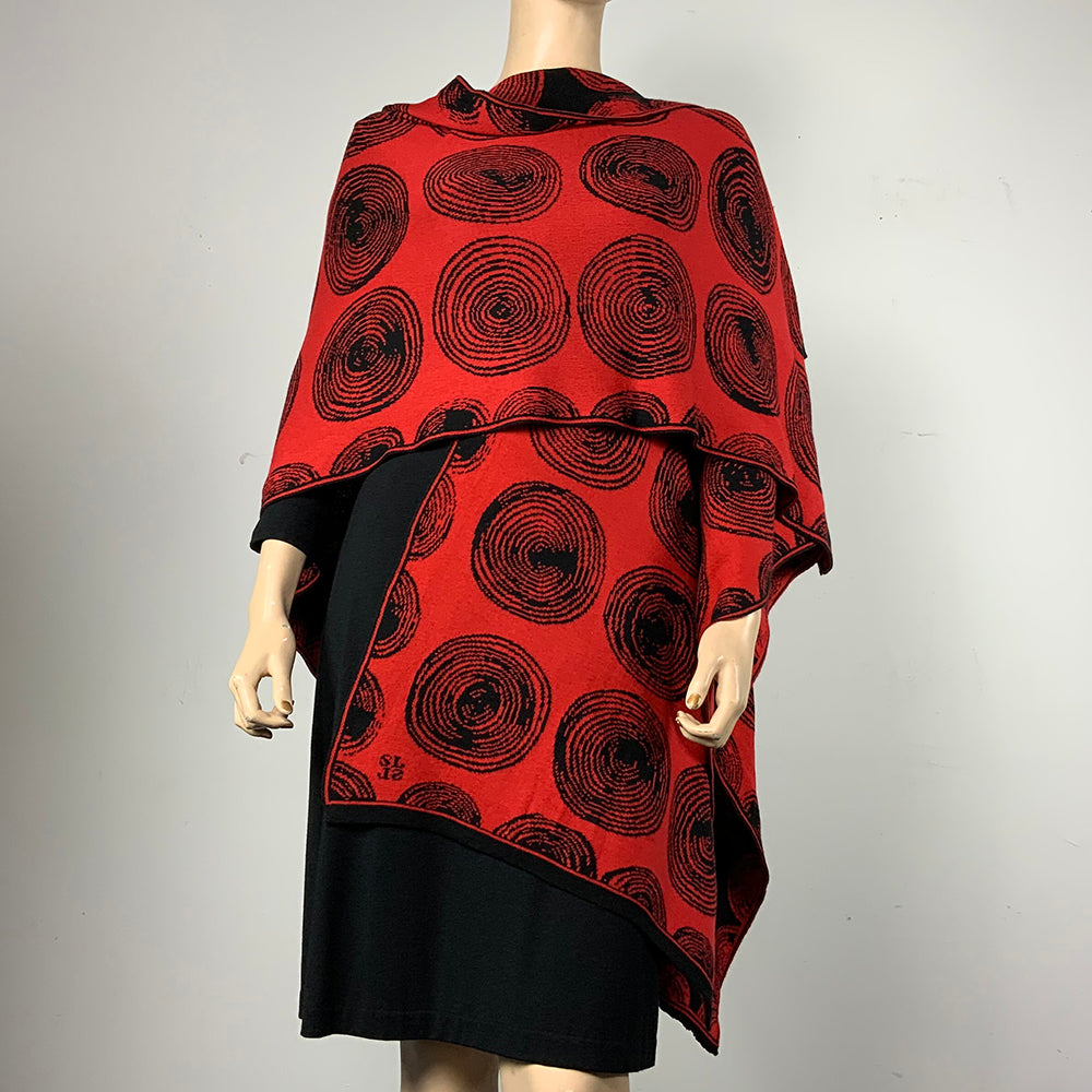 Spirals Cape Black & Red